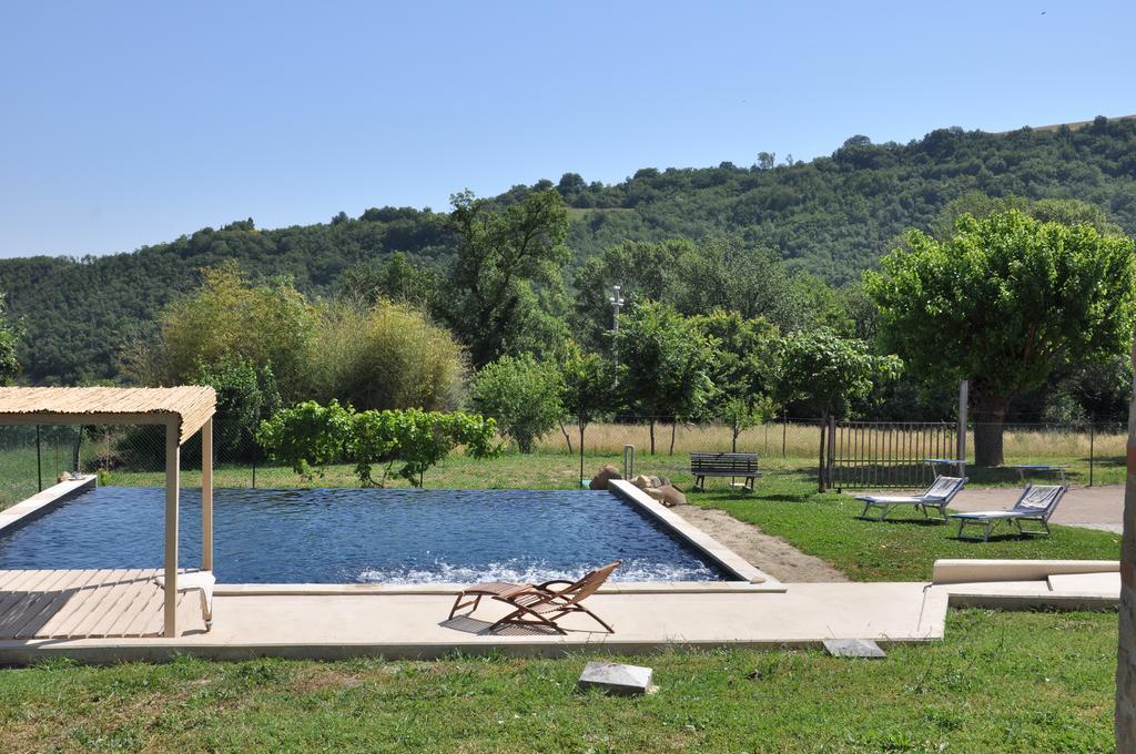 Affittacamere Tuttaterra Serra San Quirico Esterno foto