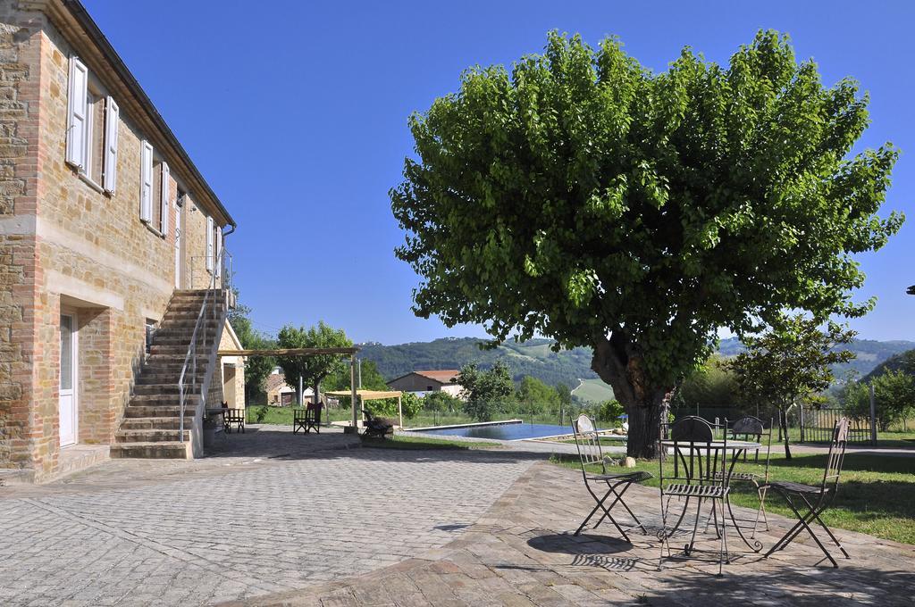 Affittacamere Tuttaterra Serra San Quirico Esterno foto